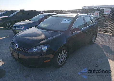 2011 Volkswagen Jetta Sportwagen 2.0L Tdi from USA, damaged, VIN 3VWPL7AJ6BM664774